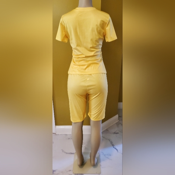 BGM(YELLOW)(NWOT)(BUNDLE ITEM)#55 - Picture 2 of 4